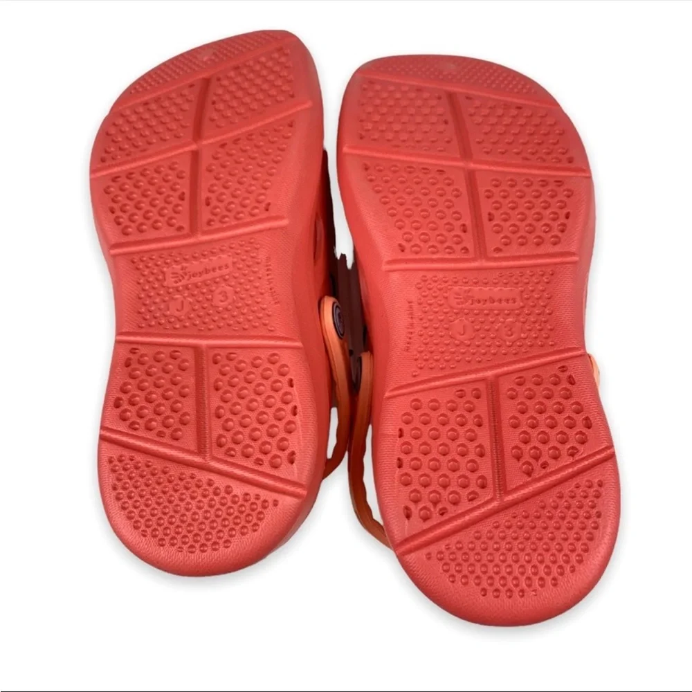 NEW! Water Shoe Clogs Dylan Slip On Pivoting Heel Strap Unisex Coral Kids Size 3
